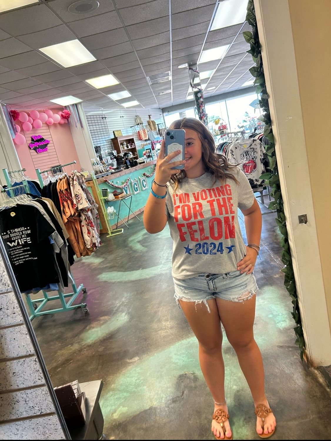 I&#39;m Voting For The Felon Tee