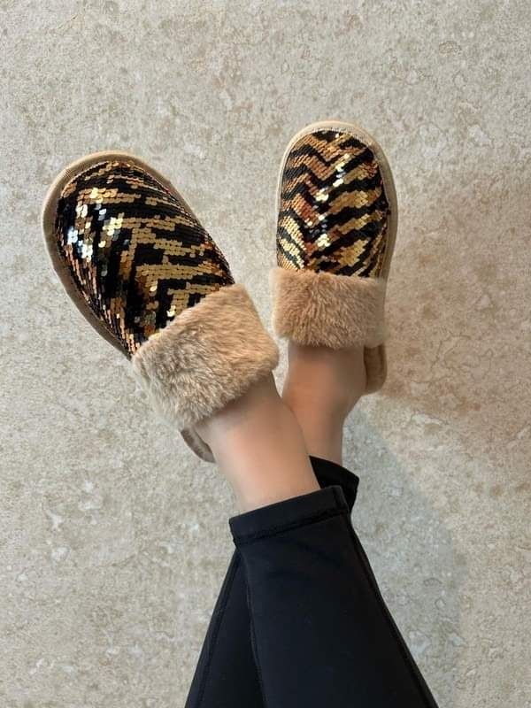 Black/Gold/Pink Sequin Slipper