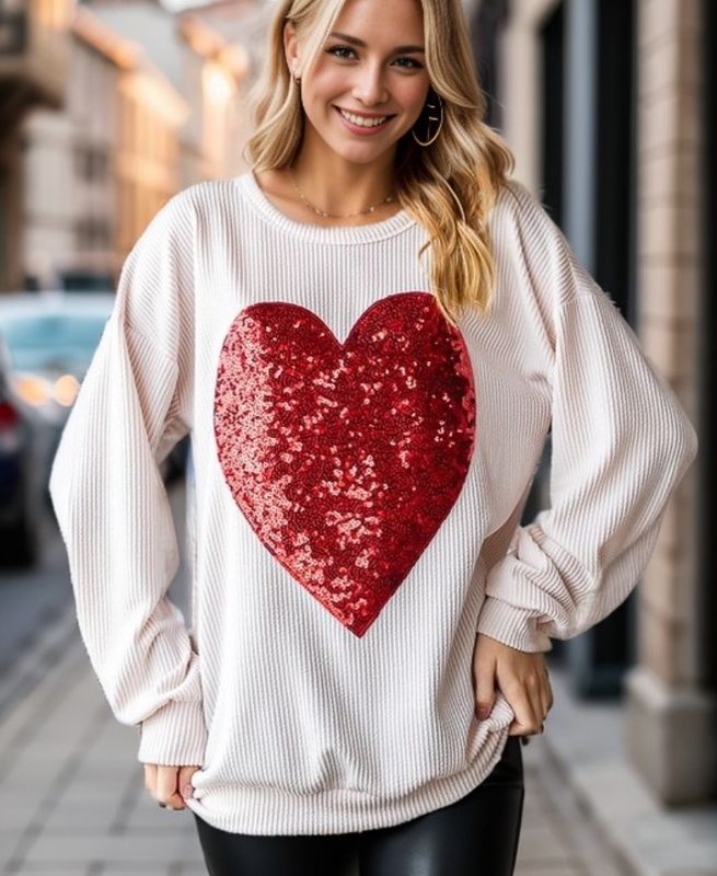 Ribbed Top w/ Sequin Heart