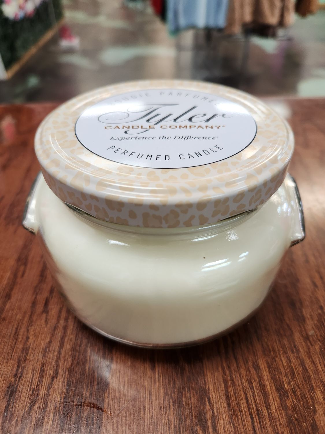 Regal Candle 22oz