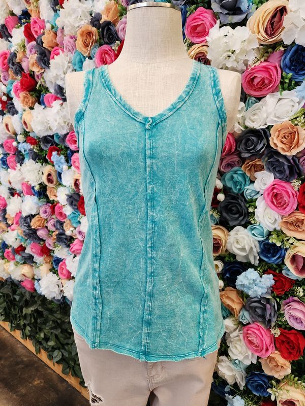 Distressed Tank 