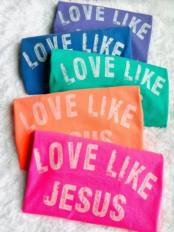 Love Like Jesus Tee