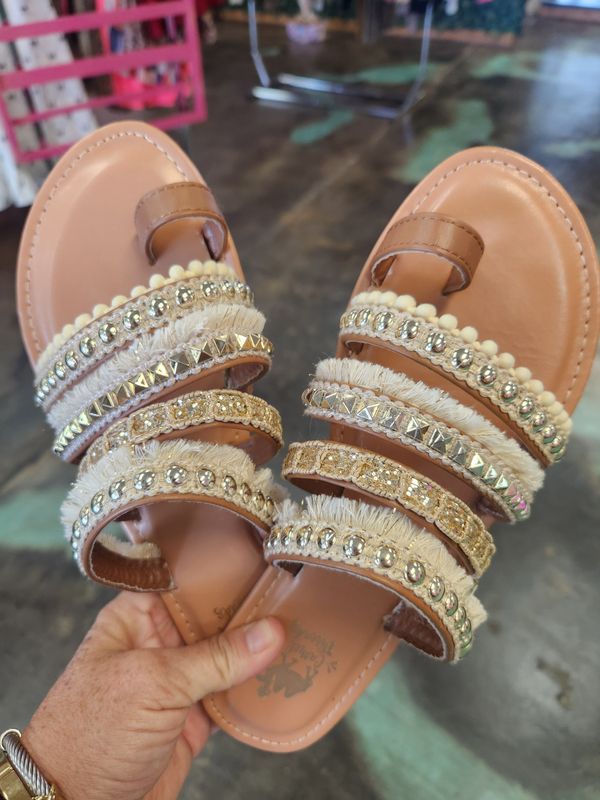Champagne camel toe sandals size 9