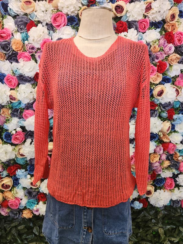 Light Knit Sweater 