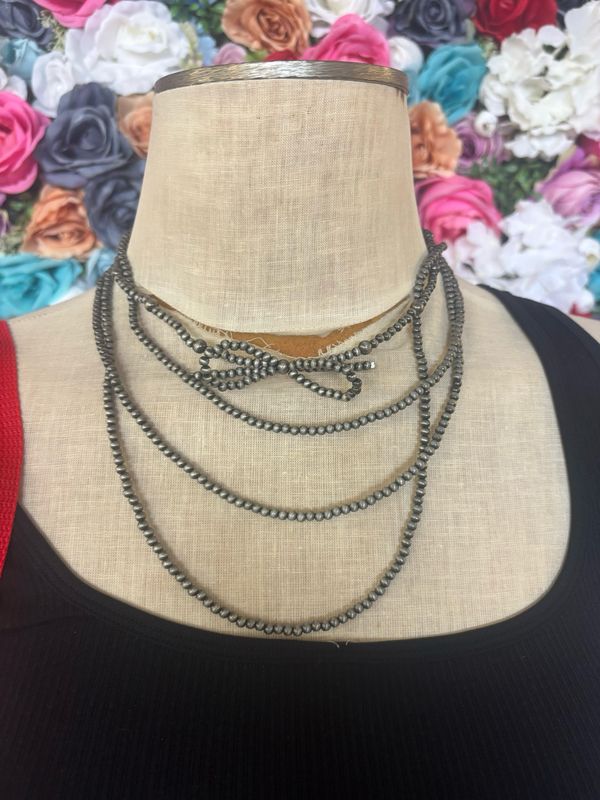 Western 4-layered necklace