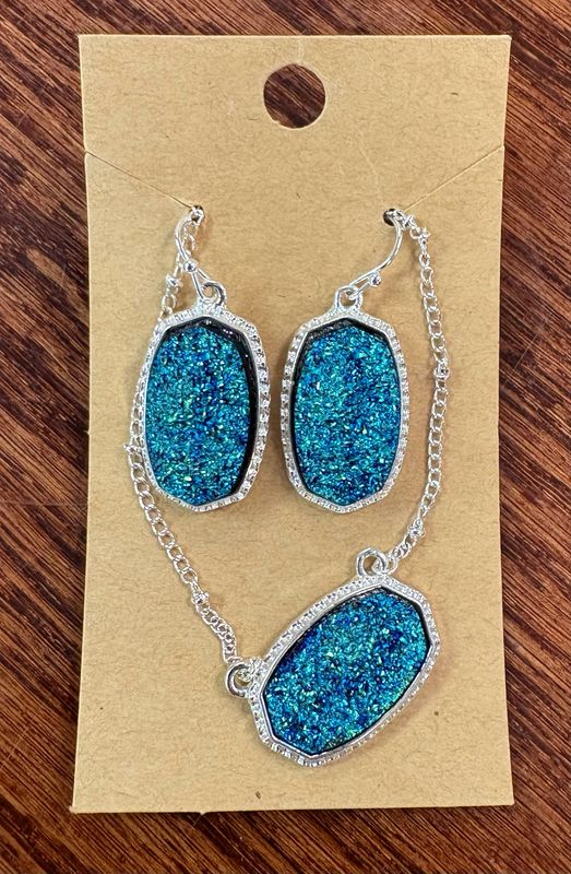 Sparkle necklace set