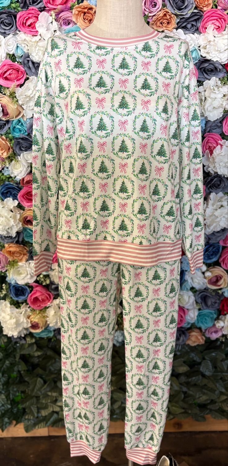 Tree &amp; bow lounge set