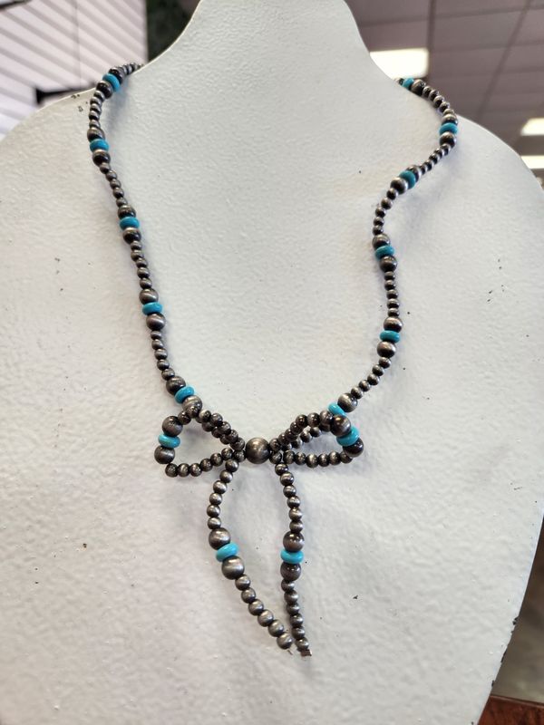 Navajo Pearl Bow w/Turquoise Necklace