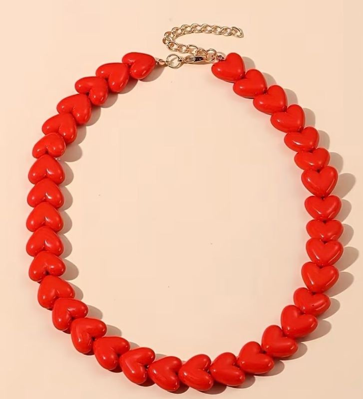Red heart necklace