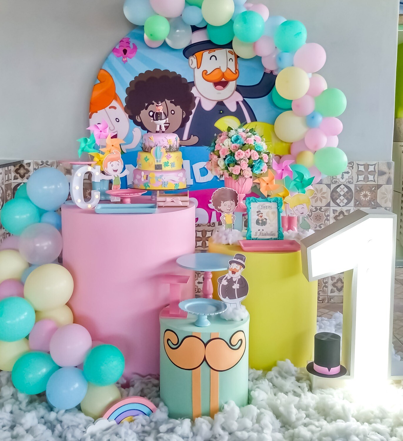 Locação de Decoração Tema Mundo Bita - Menina - 1 Ano