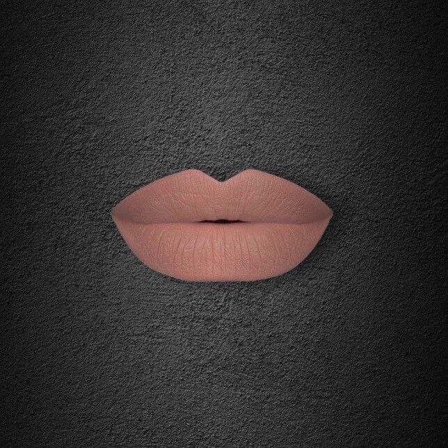 Finally FAMOUS - Liquid Lipstick