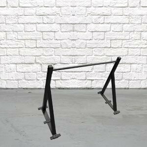 IRON ARMOUR STUD BAR/ WALL OR CEILING MOUNTED PULL UP BAR
