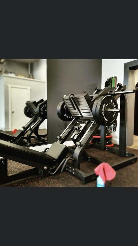 IRON ARMOUR P-SERIES LEG PRESS