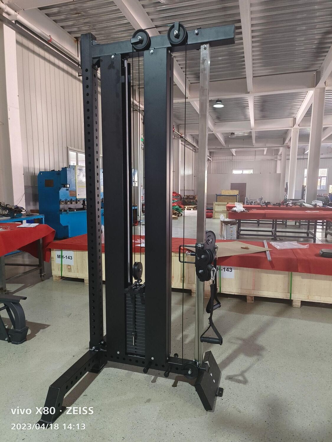 IRON ARMOUR FREE STANDING ADJUSTABLE PULLEY STATION 200LB STACK