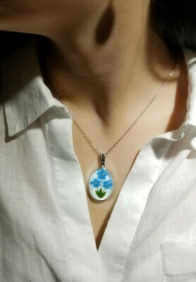 Forget-Me-Not Necklace, Large Oval, White Background