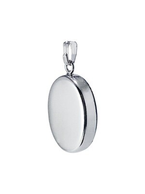 Clover Necklace, Medium Oval, Black Background