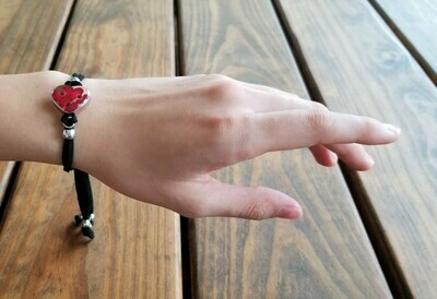 Crown Of Thorns, Medium Heart Leather Bracelet, Transparent
