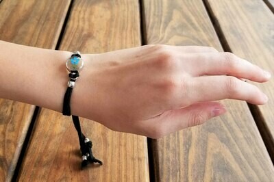 Forget-Me-Not, Small Circle Leather Bracelet, Transparent