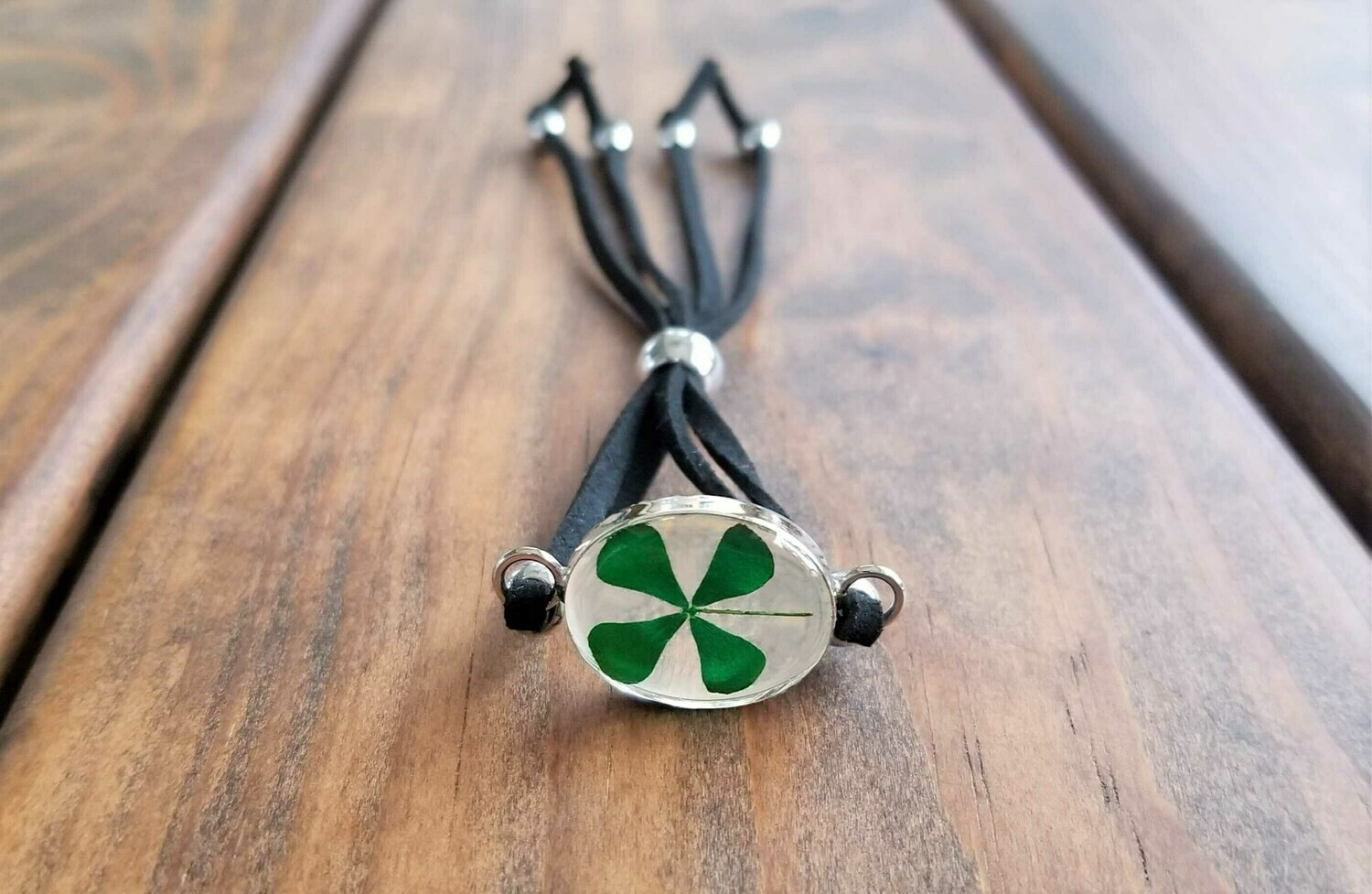 Four-Leaf Clover, Oval Leather Bracelet, Transparent