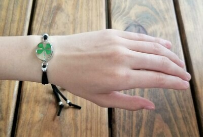 Four-Leaf Clover, Oval Leather Bracelet, Transparent