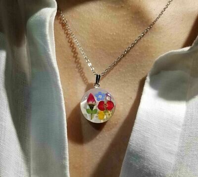 Rose &amp; Mix Flowers Necklace, Medium Circle, White Background