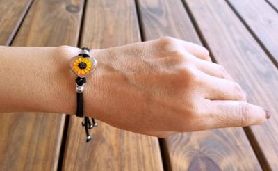 Sunflowers Heart Leather Bracelet, Transparent.