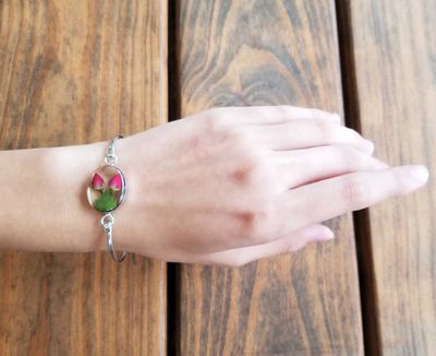 Two Real Roses Oval Bracelet, Transparent.
