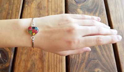 Rose & Mixed Flowers Medium Heart Bracelet, Transparent.