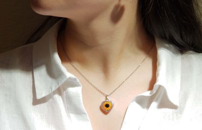 Sunflower Necklace, Small Heart, Transparent
