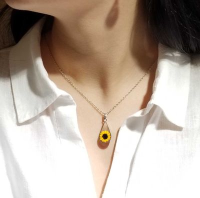 Sunflower Necklace, Small Teardrop, Transparent