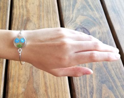 Real Forget-Me-Not, Medium Circle Bracelet, Transparent