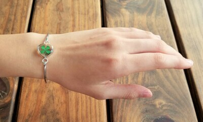 Four-Leaf Clover, Smalk Heart Bracelet, Transparent