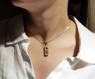 Sunflower Necklace, Medium Rectangle, Transparent