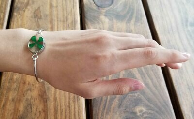 Four-Leaf Clover, Oval Bracelet, Transparent