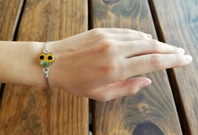 Sunflower Bracelet, Heart shape on White Background.
