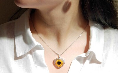 Sunflower Necklace, Medium Heart, Transparent