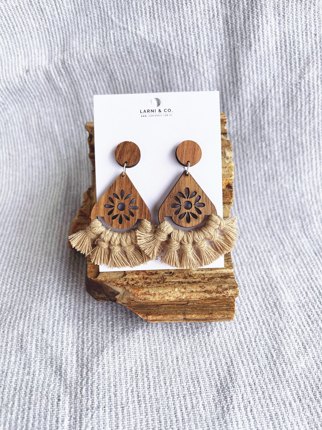 Raindrop - Walnut - assorted