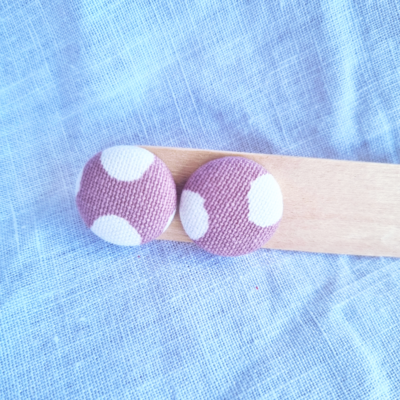 Blush pink dot