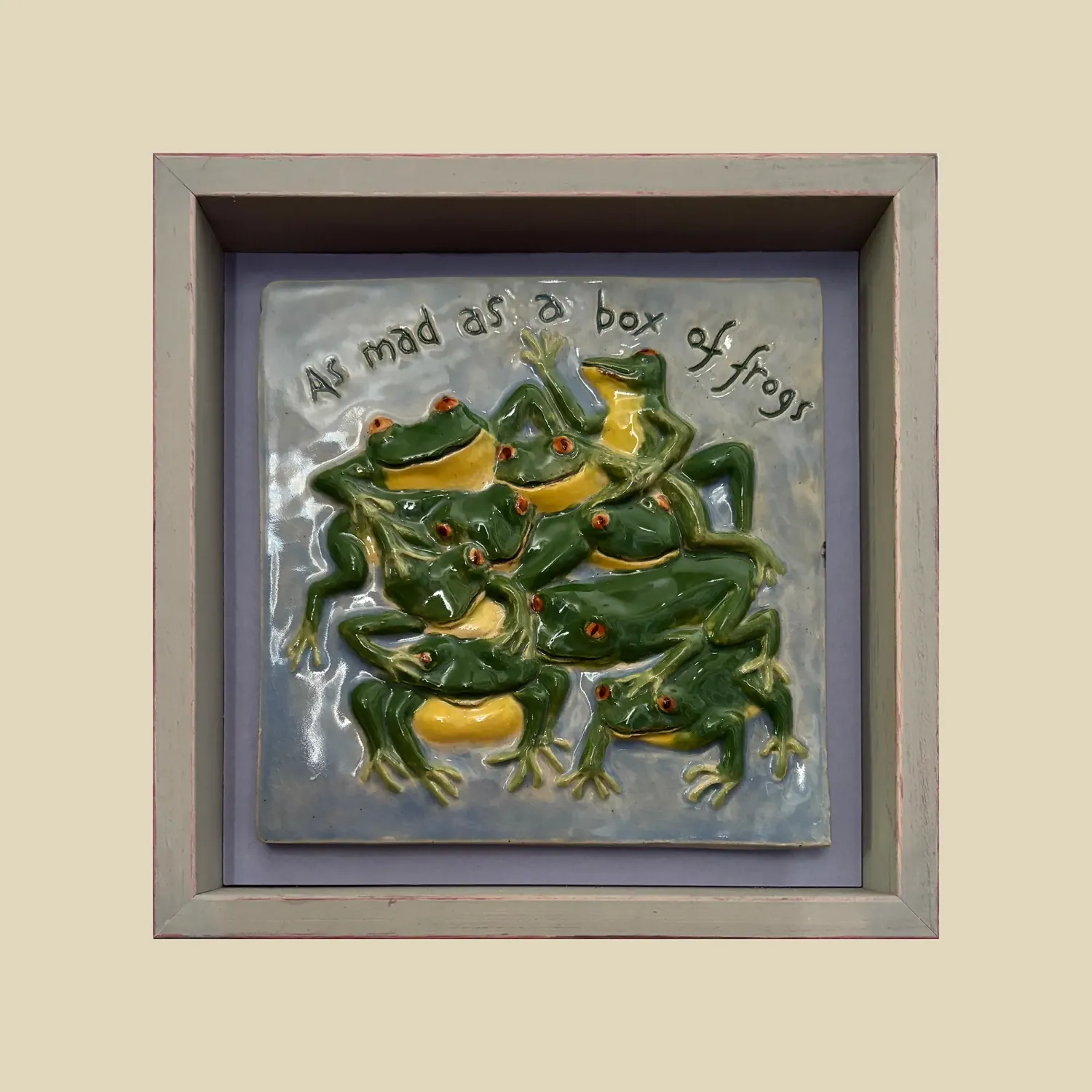 Box of Frogs 002