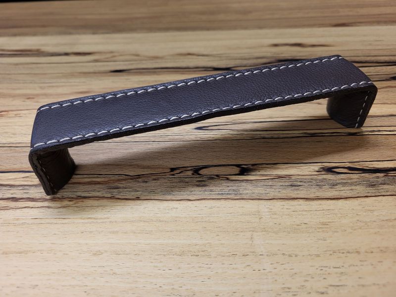 Möbelgriff, Lederummantelt, Hettich "Dublina", schwarz