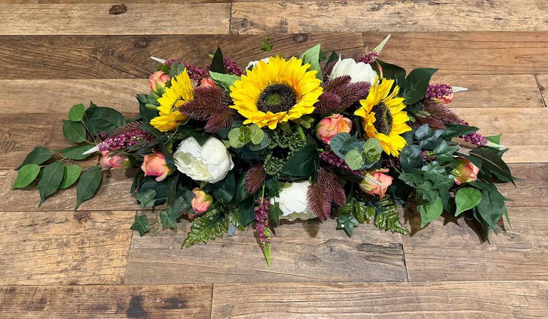Bloemstuk in zijden met zonnebloemen 80x35 cm