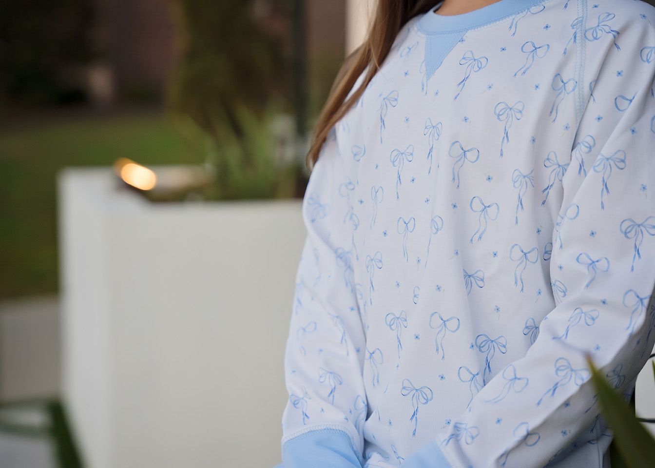 Blue Bow Sidney Sweatshirt