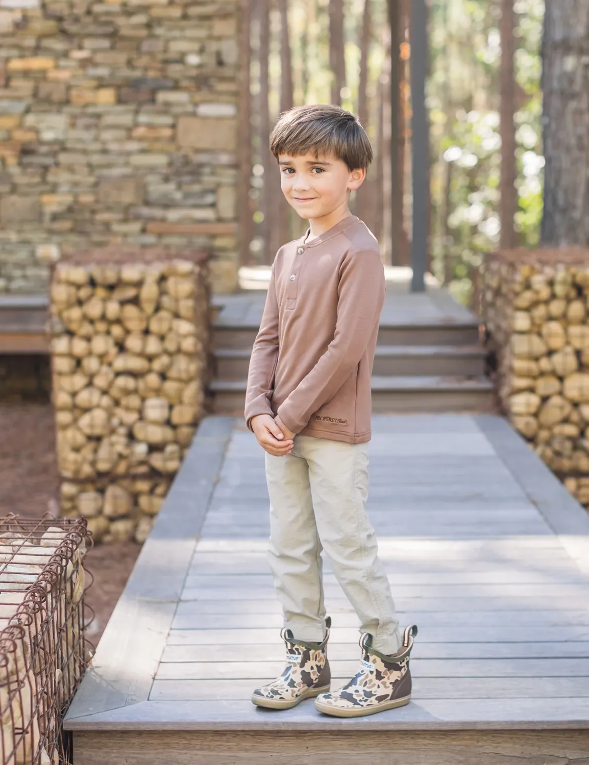 Shoreline Henley LS Walnut
