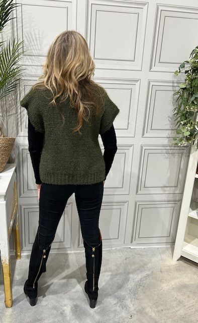 Mia khaki