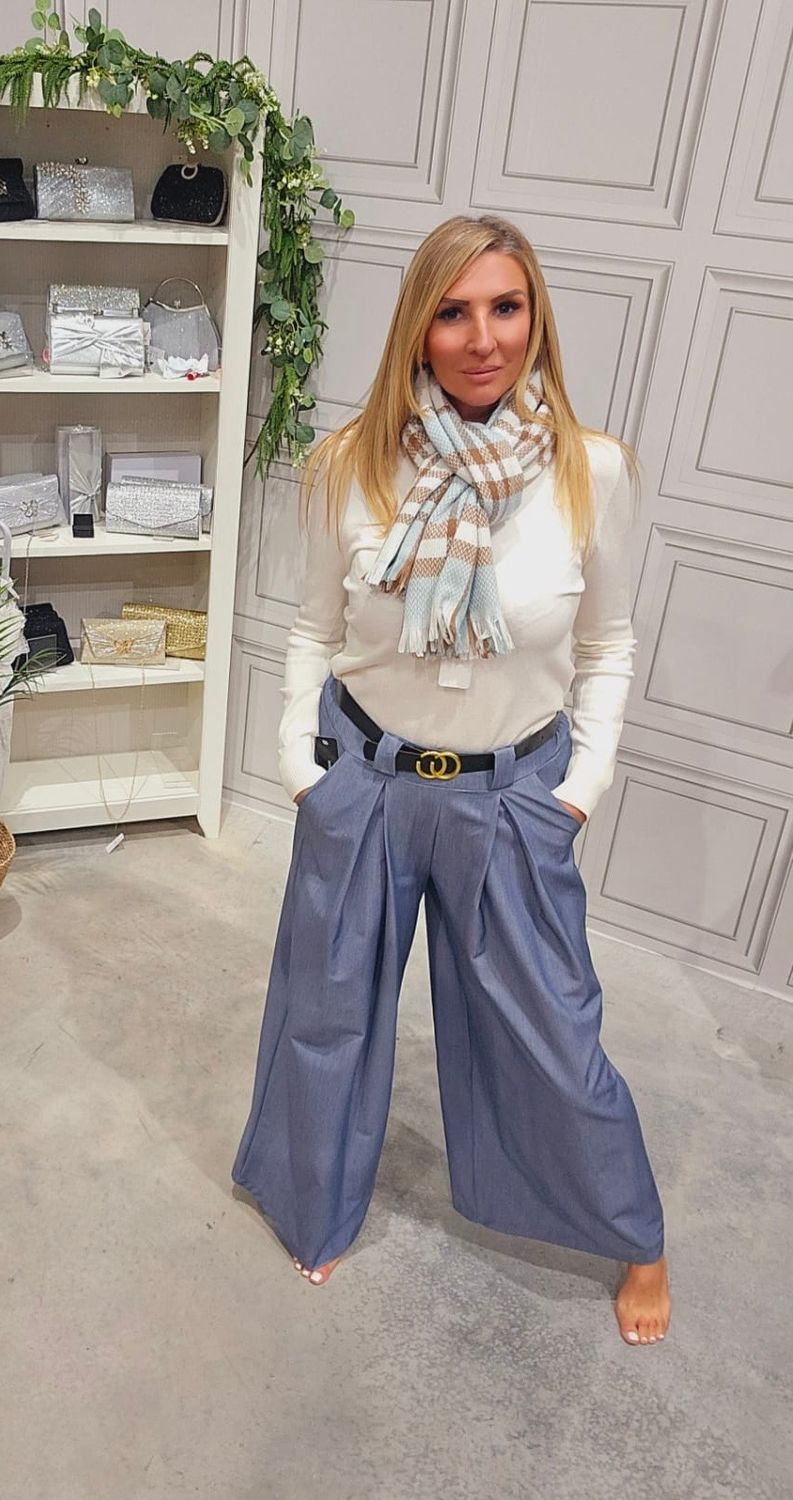 Penelope powder blue
