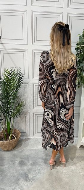 Kira brown swirl