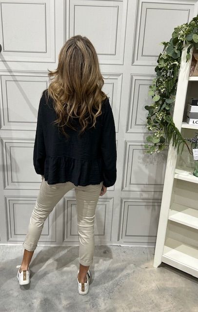 Amaryllis black