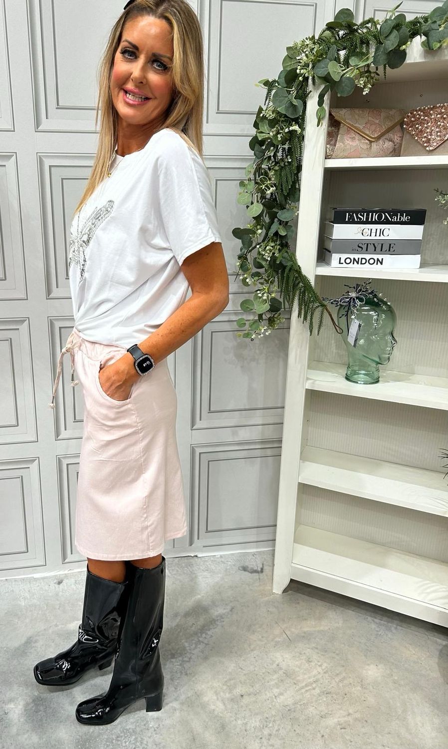 Eleanor B Pink