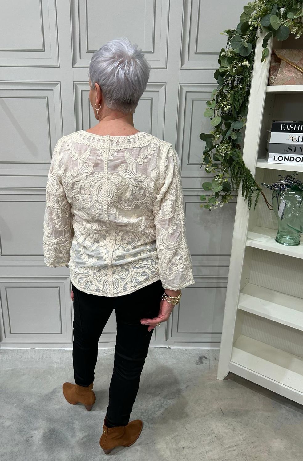 Calista Beige
