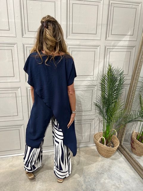 Bella navy